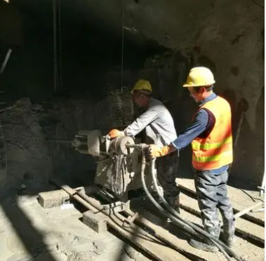 安丘水下抗分散灌浆料特点 水下不分散注浆料介绍