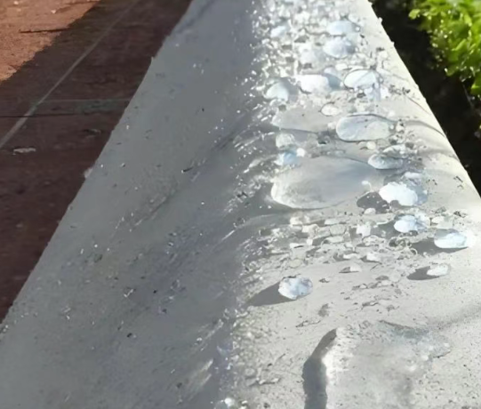 安丘硅烷浸渍涂料在混凝土保护中的应用